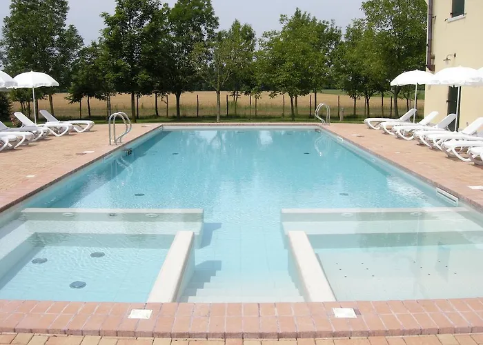 Relais Ca' Serena * Ронкаде