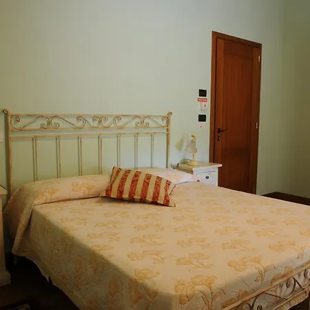 Relais Ca' Serena * ロンカーデ